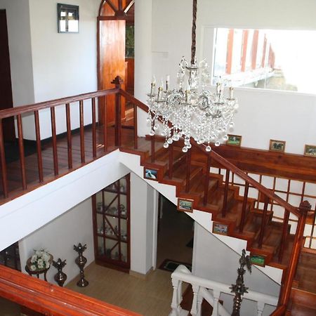 Bezel Bungalow Нувара-Элия Экстерьер фото