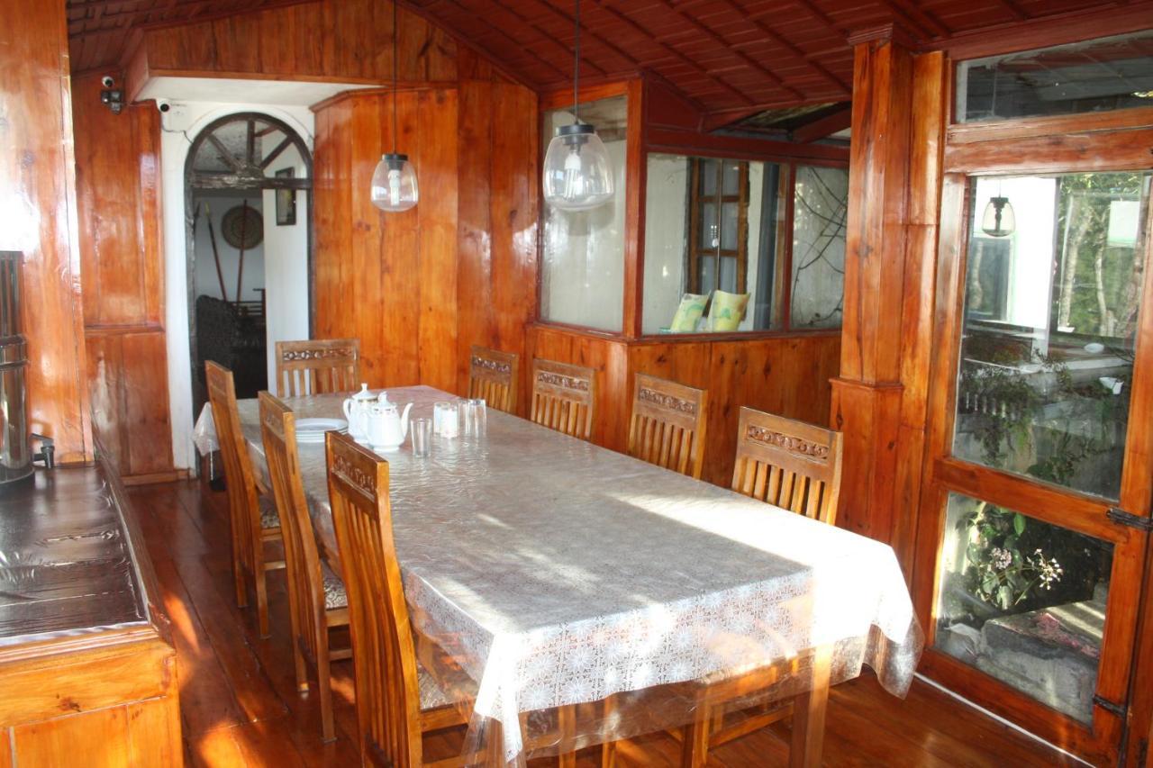 Bezel Bungalow Нувара-Элия Экстерьер фото
